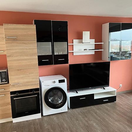 וירצבורג Schoenes Apartment Mit Festungsblick - Free Parking - מראה חיצוני תמונה