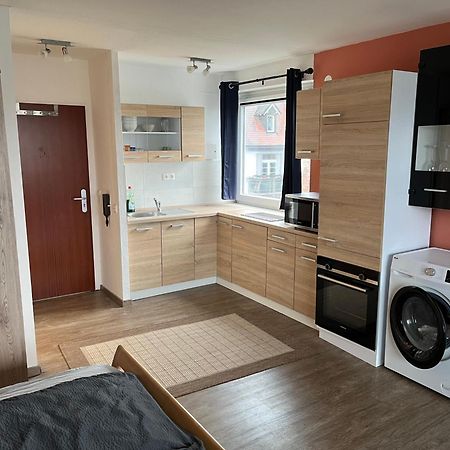 וירצבורג Schoenes Apartment Mit Festungsblick - Free Parking - מראה חיצוני תמונה