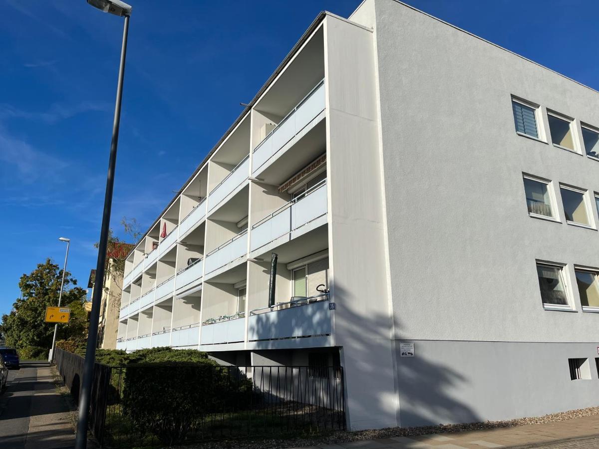 וירצבורג Schoenes Apartment Mit Festungsblick - Free Parking - מראה חיצוני תמונה